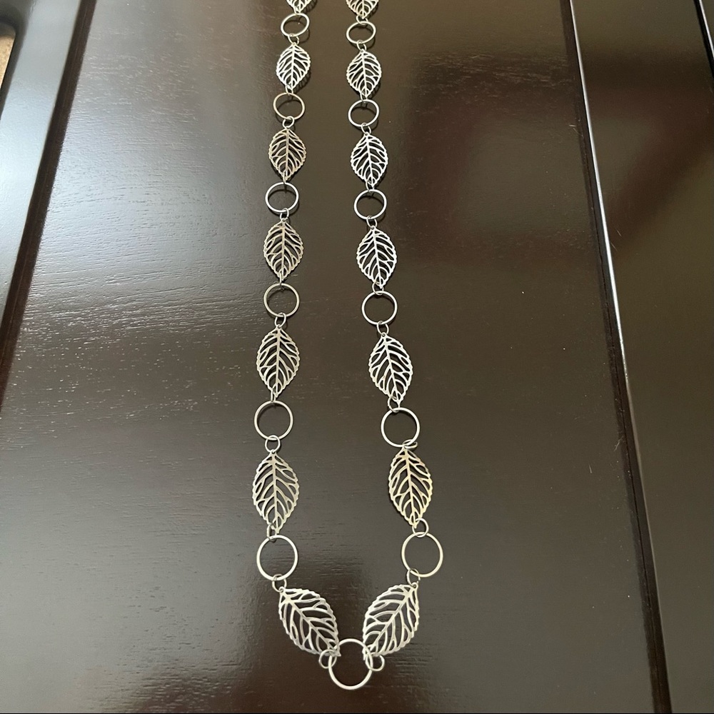 Leaf long silver necklace